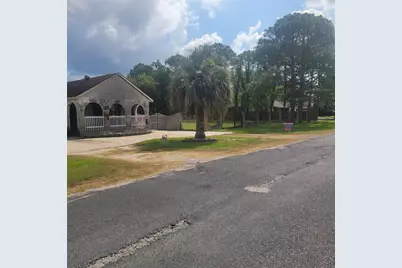 3710 19th Street N, Texas City, TX 77590 - Photo 1