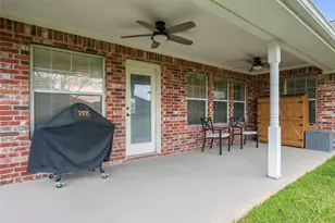 5305 Winchester Dr, Bryan, TX 77802 - Photo 18