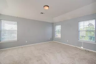 9106 Sunlight Oak Ln, Houston, TX 77070 - Photo 26