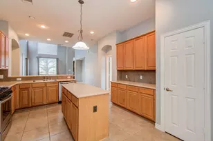 9106 Sunlight Oak Ln, Houston, TX 77070 - Photo 12