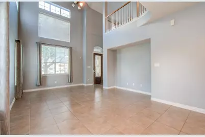 9106 Sunlight Oak Lane, Houston, TX 77070 - Photo 4