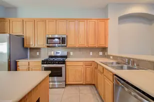 9106 Sunlight Oak Ln, Houston, TX 77070 - Photo 8