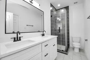 9003 Prairie View Dr, Houston, TX 77088 - Photo 4