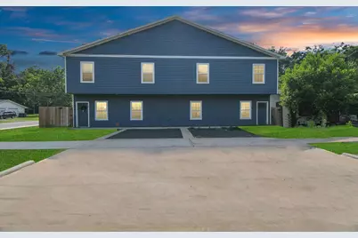 9003 Prairie View Drive #B, Houston, TX 77088 - Photo 1
