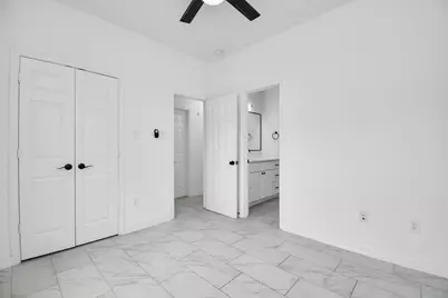 9003 Prairie View Drive #B, Houston, TX 77088 - Photo 20