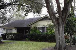 7019 Sherwood Dr, Houston, TX 77021 - Photo 1