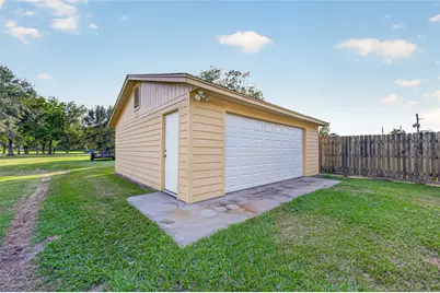 14438 Highway 36, Needville, TX 77461 - Photo 34