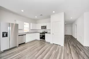 10306 Tuscan Vly Dr, Rosharon, TX 77583 - Photo 14