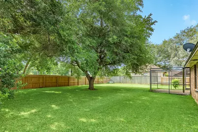 251 Chestnut Street, Lake Jackson, TX 77566 - Photo 32