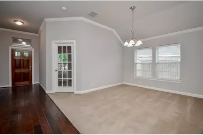 19007 Logan Star Court, Richmond, TX 77407 - Photo 10