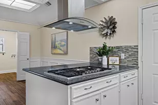 1400 Oak Hollow Dr, Dickinson, TX 77539 - Photo 14