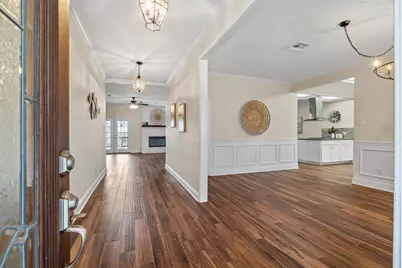 1400 Oak Hollow Drive, Dickinson, TX 77539 - Photo 6