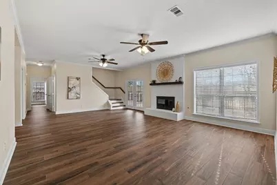 1400 Oak Hollow Drive, Dickinson, TX 77539 - Photo 20