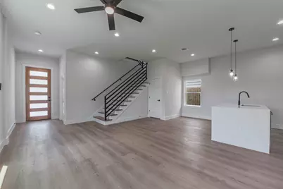 9313 Jutland Road, Houston, TX 77033 - Photo 6