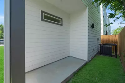 9313 Jutland Road, Houston, TX 77033 - Photo 28
