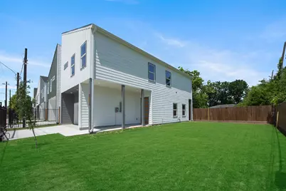 9313 Jutland Road, Houston, TX 77033 - Photo 26