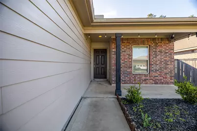 15054 Paddock Point Lane, New Caney, TX 77357 - Photo 8