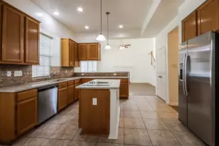 3811 Spruce Bay Dr, Houston, TX 77345 - Photo 8