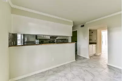 5917 Fairdale Lane #10, Houston, TX 77057 - Photo 8