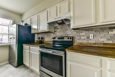 5917 Fairdale Lane #10, Houston, TX 77057 - Photo 12