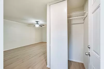 5917 Fairdale Lane #10, Houston, TX 77057 - Photo 4