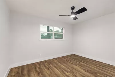 6618 Hartwick Road, Houston, TX 77016 - Photo 10