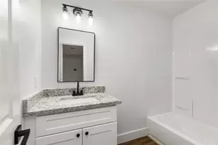 6618 Hartwick Rd, Houston, TX 77016 - Photo 14