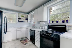 308 Bay Ave, Kemah, TX 77565 - Photo 12