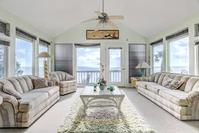 308 Bay Avenue, Kemah, TX 77565 - Photo 4