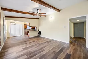 4910 Teton St, Houston, TX 77033 - Photo 12