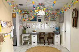 738 Thicket Ln, Houston, TX 77079 - Photo 8