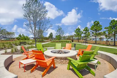 7827 Clover Gully Lane, Katy, TX 77493 - Photo 8