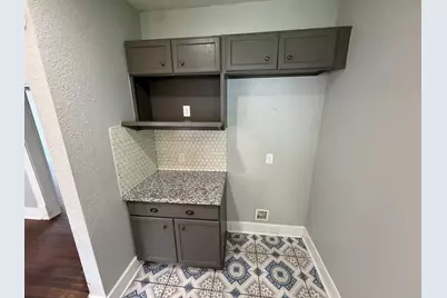 9405 Ashville Drive, Houston, TX 77051 - Photo 12
