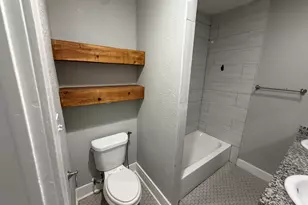 9405 Ashville Dr, Houston, TX 77051 - Photo 16