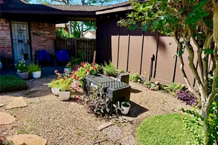 13014 N Venice Ln, Stafford, TX 77477 - Photo 16