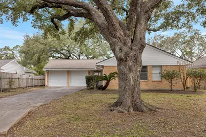 4750 Sanford Road, Houston, TX 77035 - Photo 1