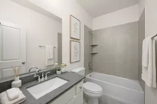 9448 Kerrwood Ln, Houston, TX 77080 - Photo 12
