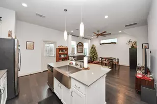 9448 Kerrwood Ln, Houston, TX 77080 - Photo 12