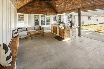 17724 April Vista Court, College Station, TX 77845 - Photo 4