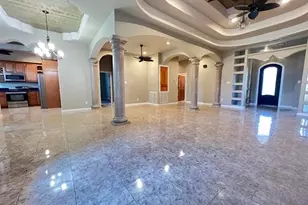 6030 Queen's Ct, Orange, TX 77630 - Photo 2