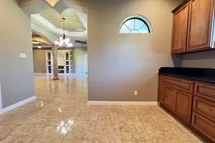 6030 Queen's Ct, Orange, TX 77630 - Photo 8