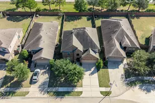 11710 E Streamertail Cir, Cypress, TX 77433 - Photo 28