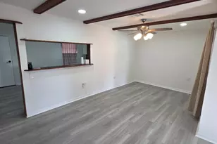 17295 Old Hwy 105 E, Conroe, TX 77306 - Photo 6