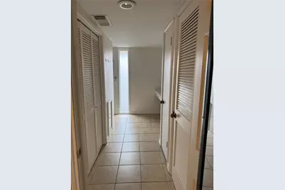 6338 Crab Orchard Road, Houston, TX 77057 - Photo 12