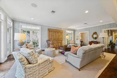 28 E Broad Oaks Drive, Houston, TX 77056 - Photo 12