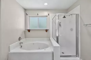 129 N Rainbow Ridge Cir, The Woodlands, TX 77381 - Photo 26
