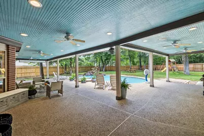 129 N Rainbow Ridge Circle, The Woodlands, TX 77381 - Photo 36