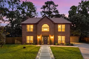 129 N Rainbow Ridge Cir, The Woodlands, TX 77381 - Photo 1