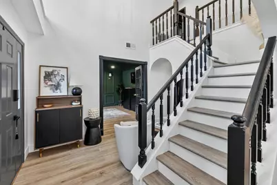 129 N Rainbow Ridge Circle, The Woodlands, TX 77381 - Photo 6