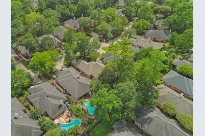 58 W Sienna Place, The Woodlands, TX 77382 - Photo 26